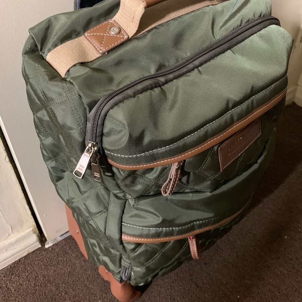 Tommy Hilfiger wheeled travel bag